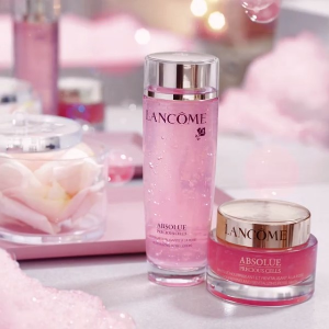Extended: with Rose Collection purchase @ Lancôme