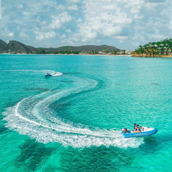 royalcaribbean_62223957_414019749196291_6267016121748369243_n.jpg