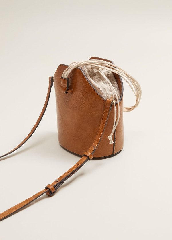 Wood detail bag - Women | MANGO USA