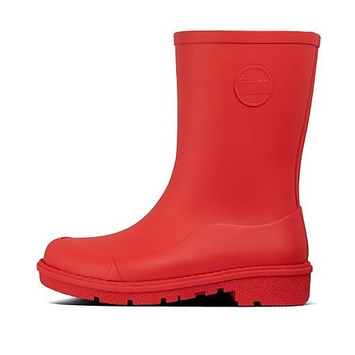 小红雨靴