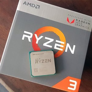 新一代 AMD Ryzen 3 2200G 4核 处理器 搭载Vega核显