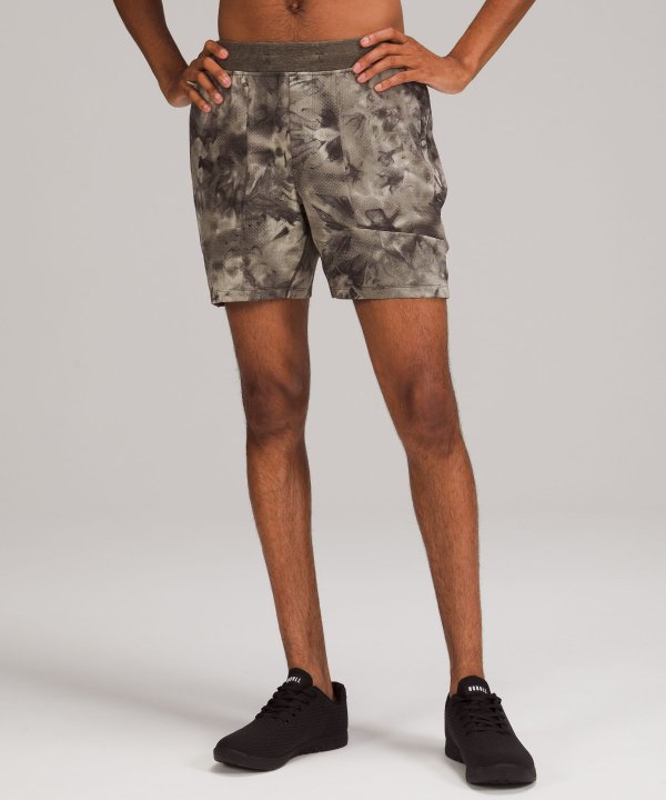 Textured Tech Short 7" | Men's Shorts | lululemon