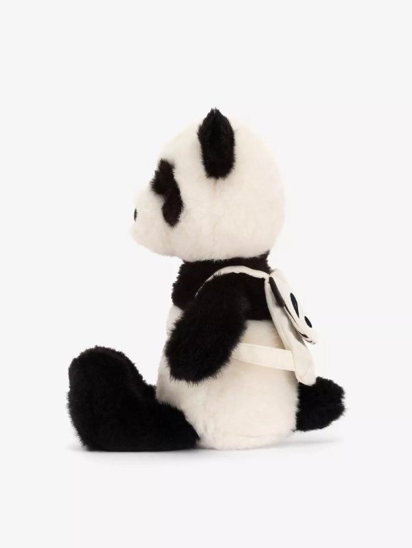背书包的小熊猫