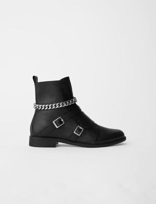 221FORCHAINS Flat ankle boots with straps and chain