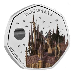 致我们的“母校”情结霍格沃茨城堡 2023 UK 50p 彩色纪念币