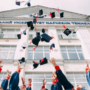 毕业季、毕业照必入学士帽、学士服、毕业派对道具精选