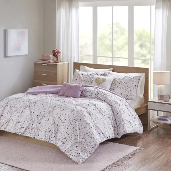 Leavens Metallic Printed and Pintucked Comforter SetLeavens Metallic Printed and Pintucked Comforter SetRatings & ReviewsCustomer PhotosMore to Explore
