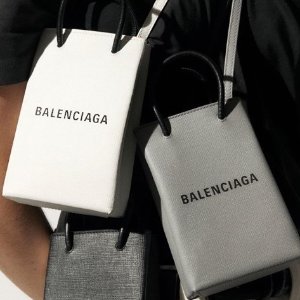 Balenciaga 黑五大促启航 沙漏包、老爹鞋等都有