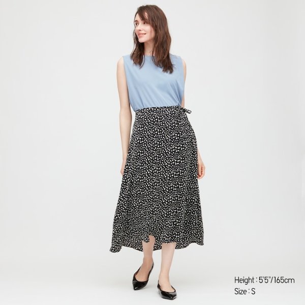 WOMEN BELTED TUCKED FLARE SKIRT (ONLINE EXCLUSIVE)