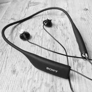Sony SBH70BK Wireless NFC Sports Headphones