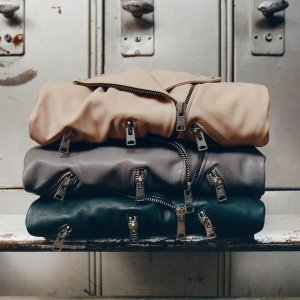 Allsaints 美衣热卖高领毛衣$130,粗跟短靴$156 低至5折+精选额外7.5折