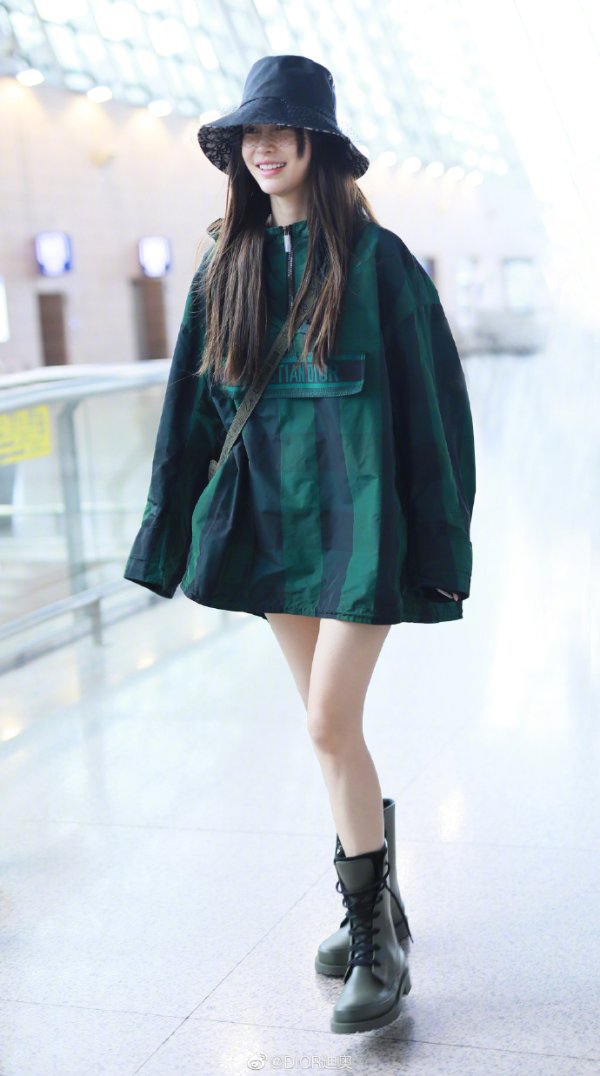 7f025a97gy1g5eccy96vzj21jk2rm1kz.jpg