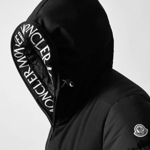 Moncler 时尚专场，羽绒服外套$495起，Logo针织帽$100+