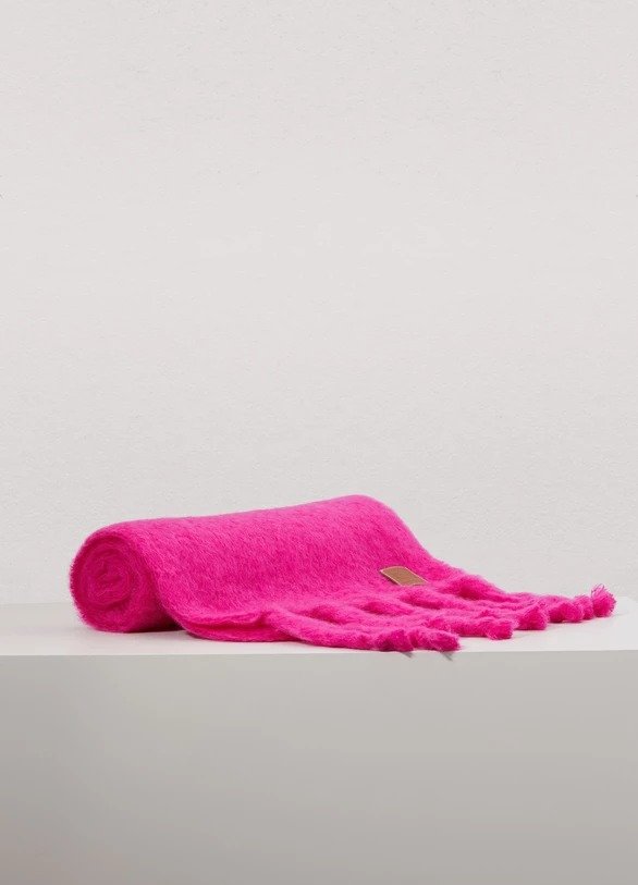 玫粉色围巾