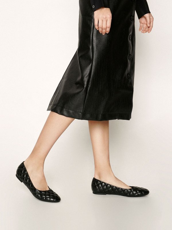 Black Quilted Ballerina Flats