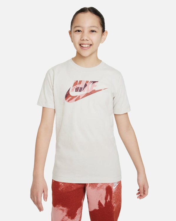 Sportswear Big Kids' T-Shirt..com