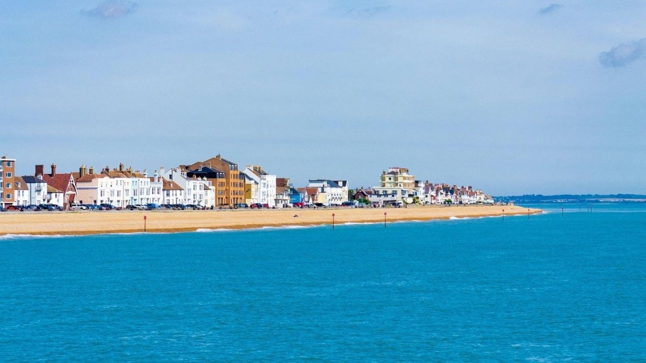 英国海滨小镇Top10榜单 -  解锁幸福度满格的海边生活
