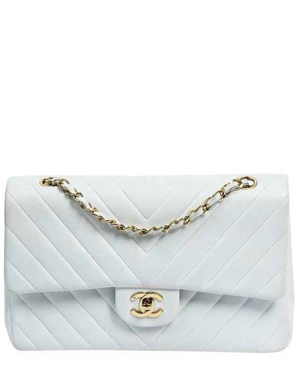 Limited Edition White Quilted Chevron Lambskin Leather Classic Medium Chevron Double Flap Bag (Authentic Pre-Owned)