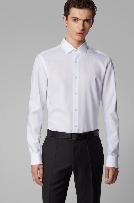 Slim-fit shirt in structured cotton with double cuffs