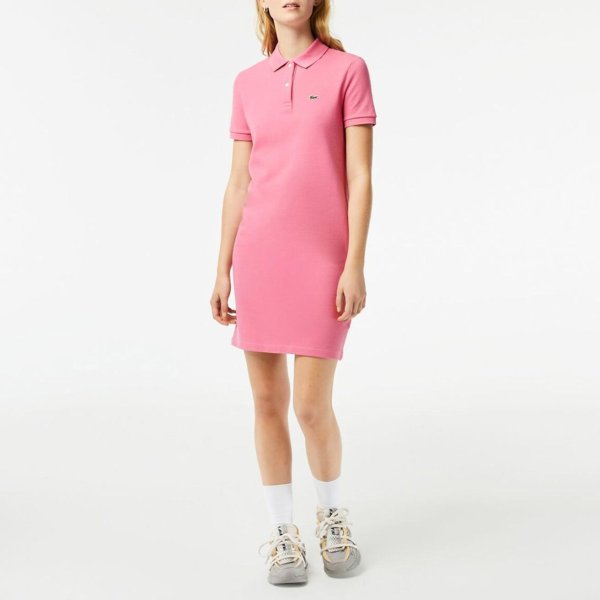 粉色Polo运动连衣裙