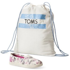 Target.com精选TOMS服装,鞋子及饰品促销