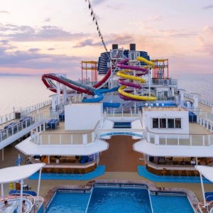 2nd Guests Sail FreeNorwegian Up to $1400 to Spend on Board
