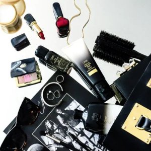with Oribe Hair Care Purchase @ Neiman Marcus