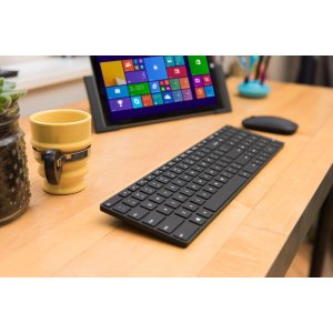 Microsoft Designer Bluetooth Desktop Keyboard and Mice