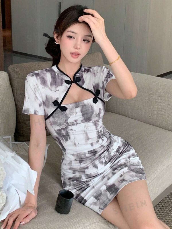 DAZY New Style Cheongsam Dress With Pleats, Short Length, Retro Floral Pattern, Slim Fit And Sexy Look