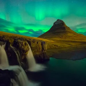 冰岛极光游 5天3晚住宿含早+往返机票+极光观测行程