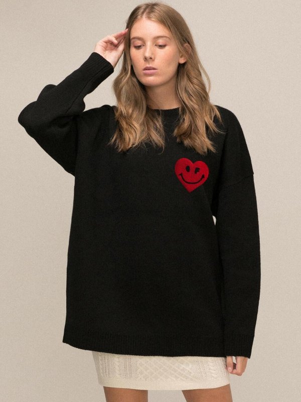 Boucle Embroidery Heart Smile Round Knit 2 color