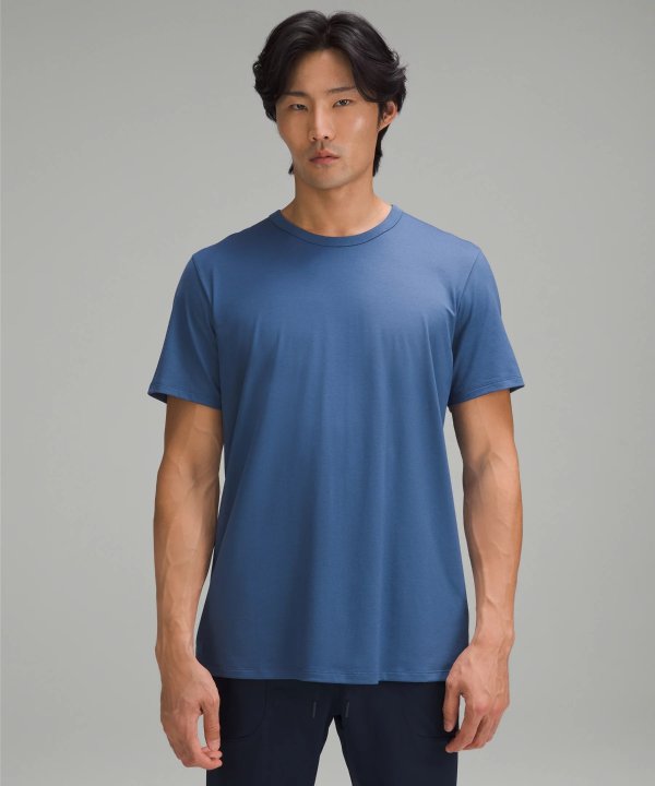 The Fundamental T-Shirt | Men's T-Shirts | lululemon