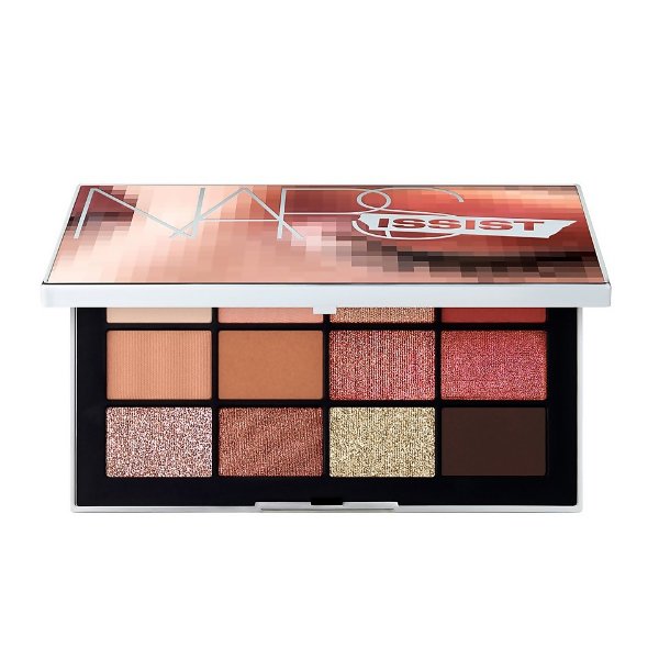Cosmeticsissist Wanted Eye Shadow Palette