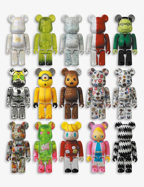 Blindbox Series 42 assorted figurines 100%