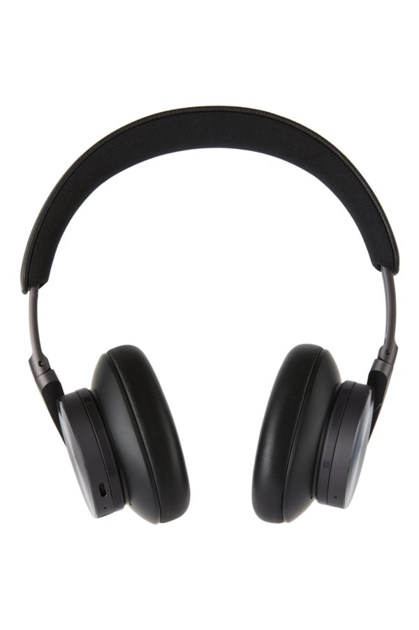 Black Beoplay H95 耳机