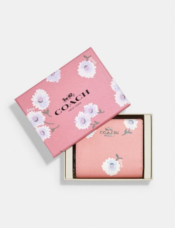 Boxed Snap Wallet With Daisy Print