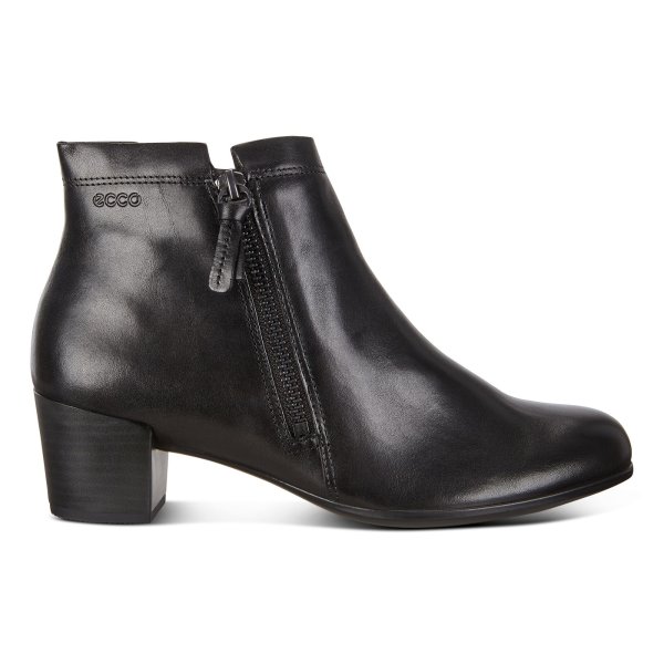 SHAPE 35 ankle bootie
