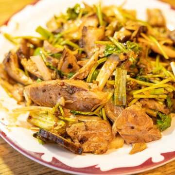 东海园 - Wang's Chinese Cuisine - 波士顿 - Somerville - 推荐菜：凉拌肘花