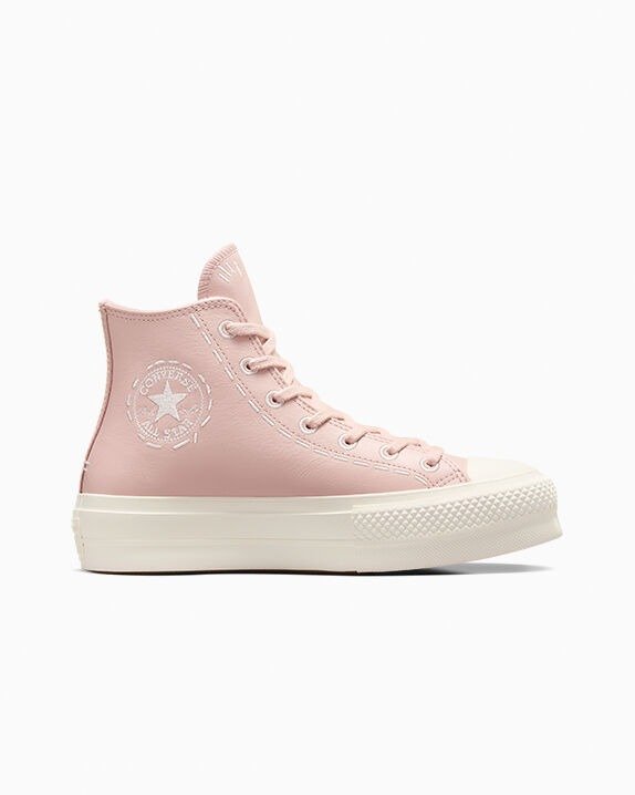 樱花粉厚底鞋