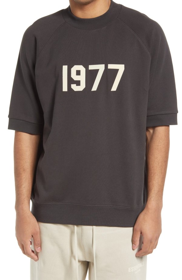 1977 T恤