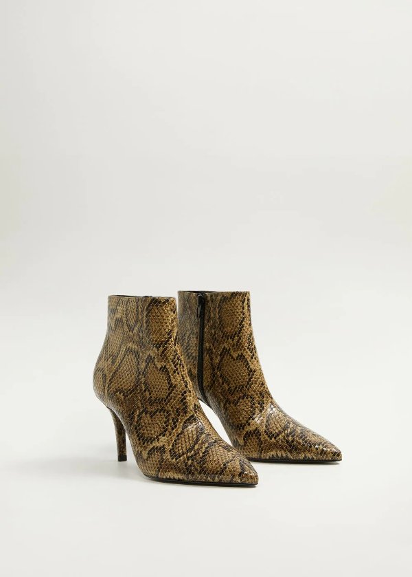 Snake-effect ankle boots - Women | OUTLET USA