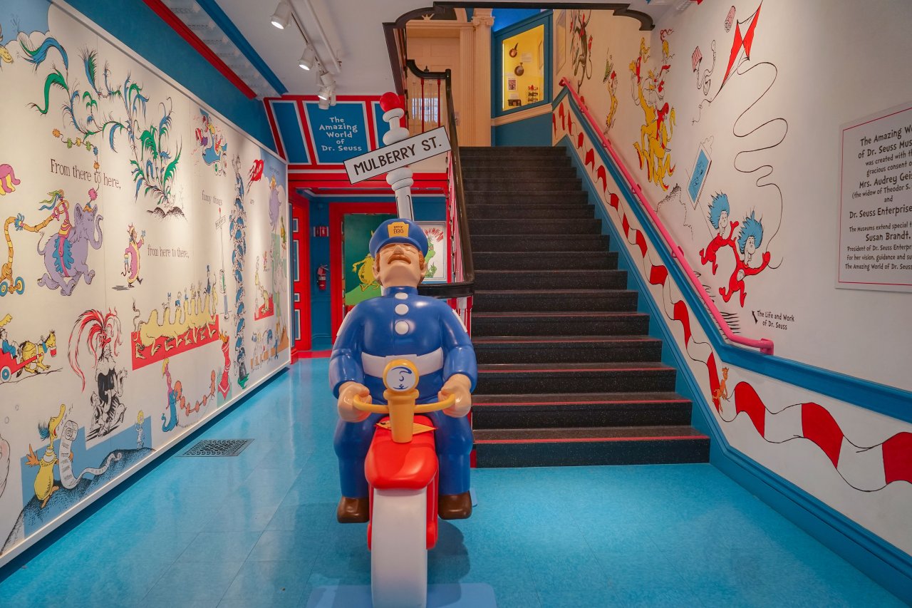 The Amazing World of Dr. Seuss Museum 童趣十足的小众博物馆