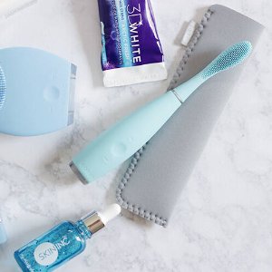 ISSA Hybrid Toothbrushes @ Foreo