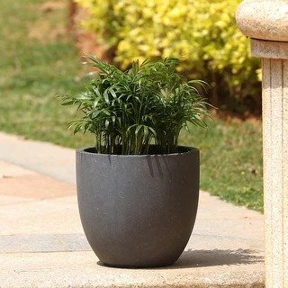 Round MgO Indoor / Outdoor Planter - small - Black