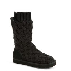 UGG® Australia 黑色编织纹靴子