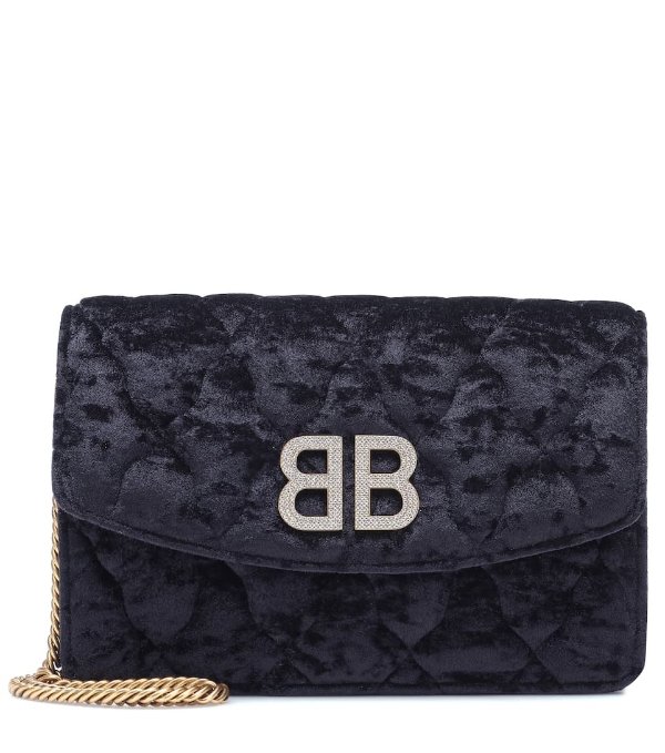 BB Wallet On Chain velvet shoulder bag