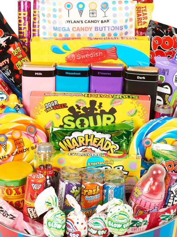 - Ultimate Party In A Bucket Candy Set