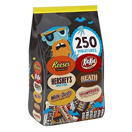 Bulk Halloween Chocolate Candy Variety Mix, (HEATH,, KIT KAT, MILK DUDS, REESE'S, WHOPPERS) 81.4 Ounce