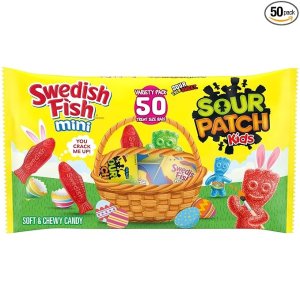 SOUR PATCH KIDS and SWEDISH FISH 酸味软糖