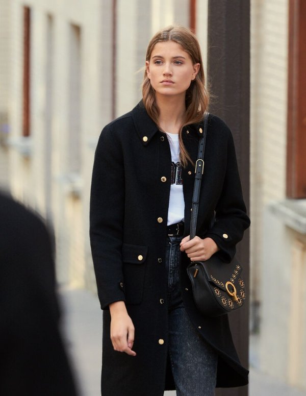 Wool coat with gold-tone press studs